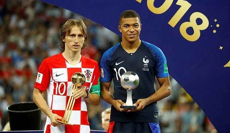 Modric ve Mbappe Dünya Kupası'nın en iyileri