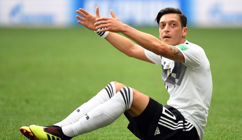 Alman basınında gündem Mesut Özil