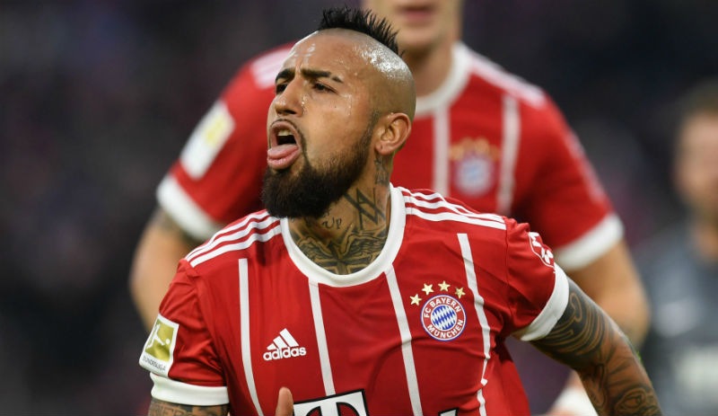 Barcelona'da Arturo Vidal sürprizi