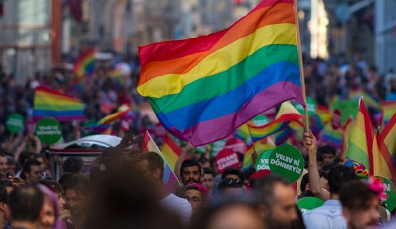 İngiltere'den Türkiye'ye 'LGBTİ ürünleri' boykotu