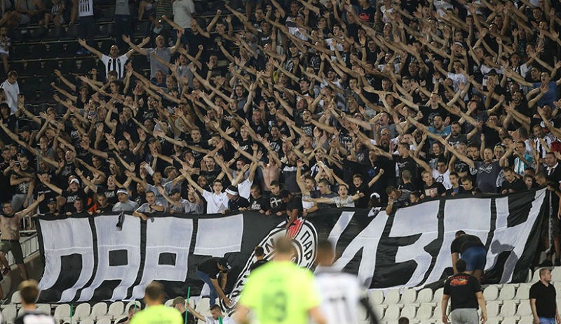 Partizanlı taraftar Beşiktaş maçında hayatını kaybetti