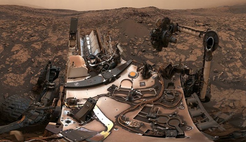 NASA, Curiosity'nin selfie'sini yayınladı