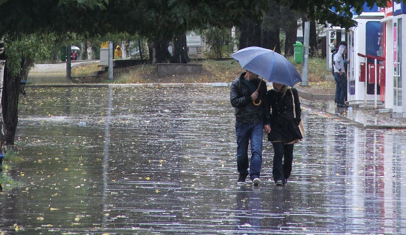 Meteoroloji'den İstanbul için sağanak yağış uyarısı