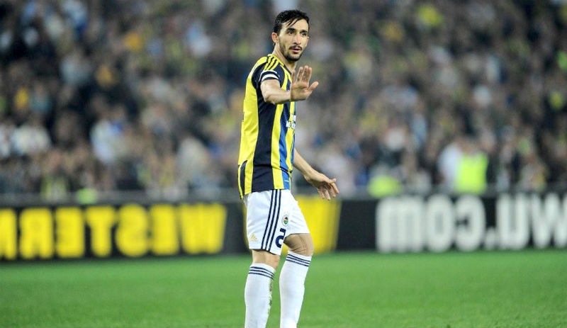 Fenerbahçe'de Mehmet Topal belirsizliği