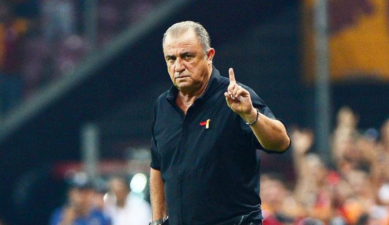 Fatih Terim taraftara küfür etti