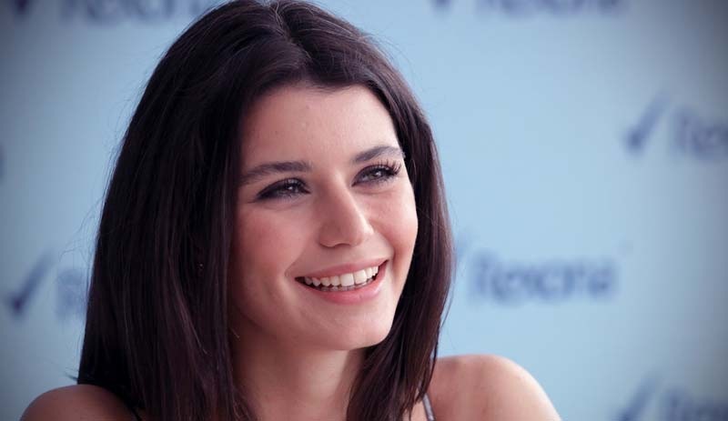 Beren Saat'ten 'dünya' için film