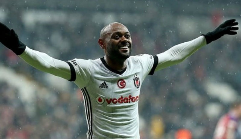 'Beşiktaşlı Love ülkesine dönüyor'