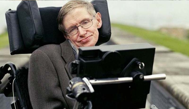 Hawking: Bilim ve eğitim hiç olmadığı kadar tehdit altında