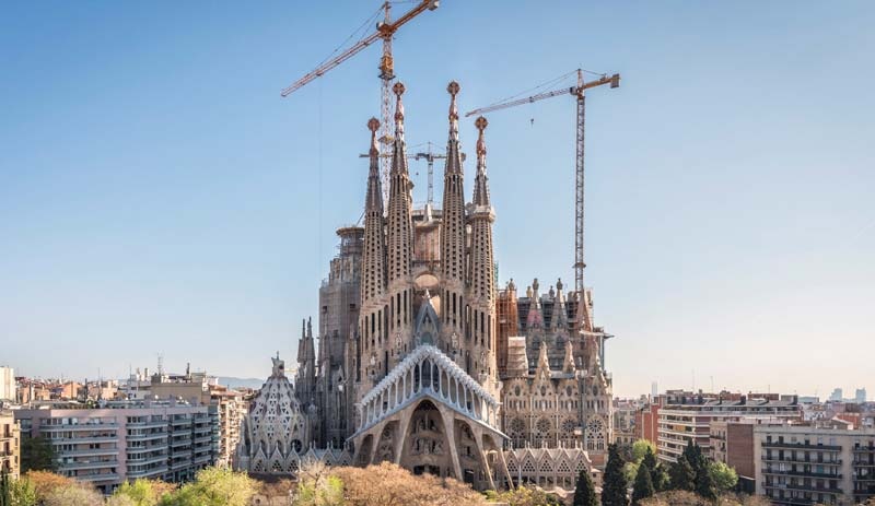 Sagrada Familia'nın 130 yıldır imar izni yokmuş