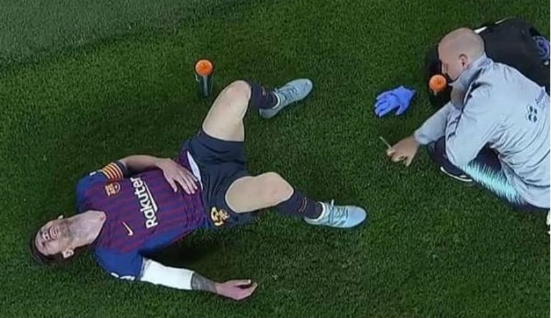 Messi'nin sağ kolu çatladı