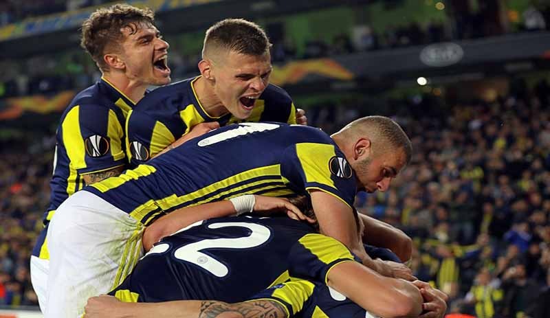 Fenerbahçe Kadıköy'de rahat nefes aldı