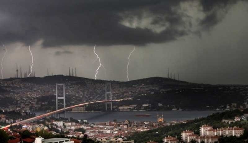 İstanbul için sağanak yağmur uyarısı