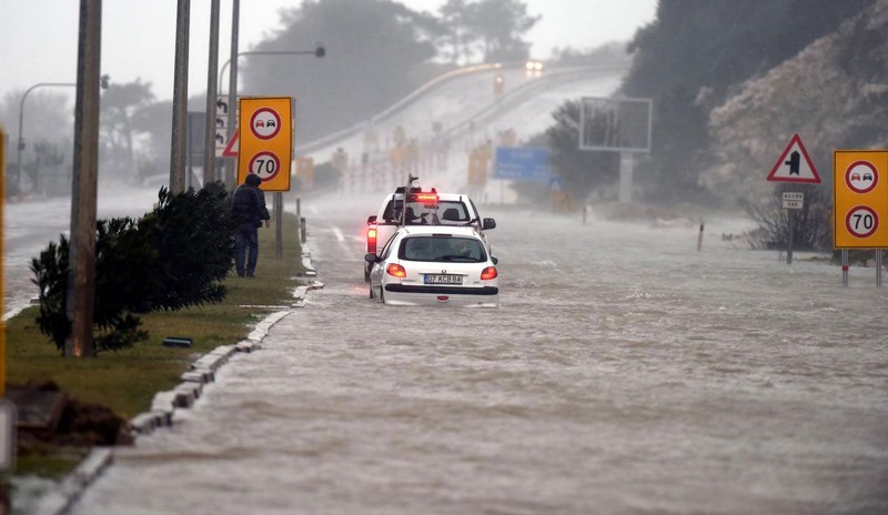 Meteoroloji'den hortum ve sel uyarısı