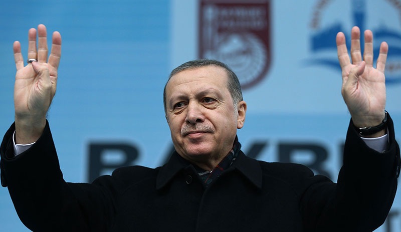 Erdoğan: AK Parti çatısını beğenmeyip başka çatılar arayanlar var