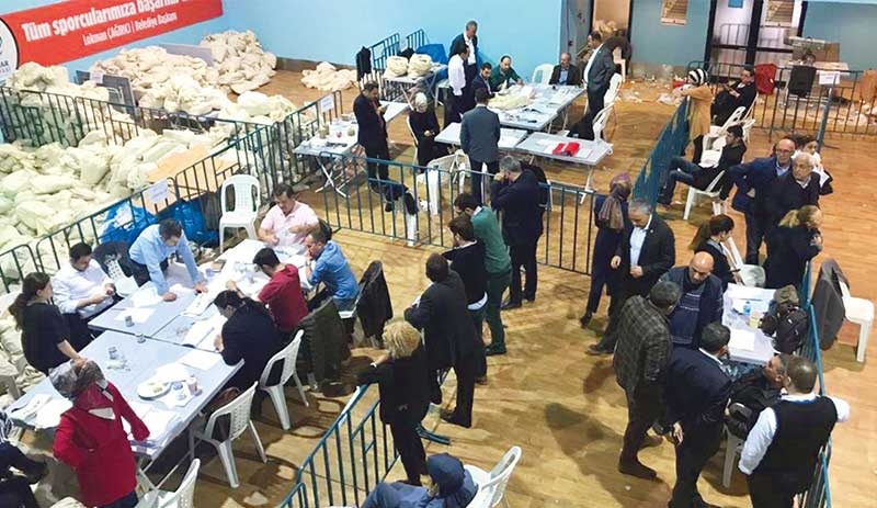 Oy sayımının devam ettiği Maltepe'de son durum
