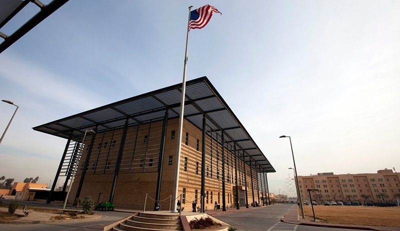 ABD Irak'taki 'acil görevliler' dışındaki tüm diplomatik görevlileri geri çekiyor