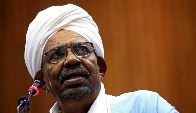 Sudan'da Ömer El Beşir'e yolsuzluk suçlaması