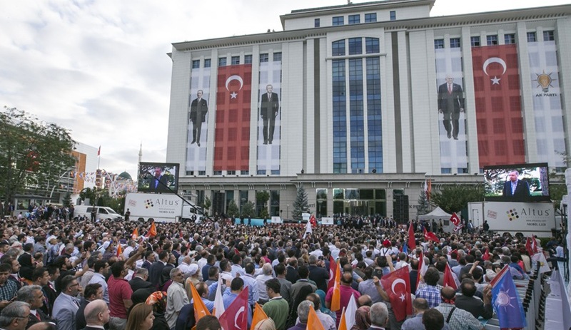 AKP çalkalanıyor: İttifaklar zorunlu artık, tek başına sonuç alınamıyor