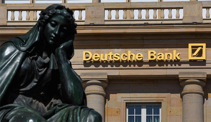 Deutsche Bank, 20 bin kişiyi işten çıkarıyor