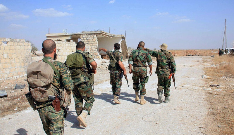 'Suriye ordusu İdlib'de iki köy ve bir tepeyi cihatçılardan kurtardı'