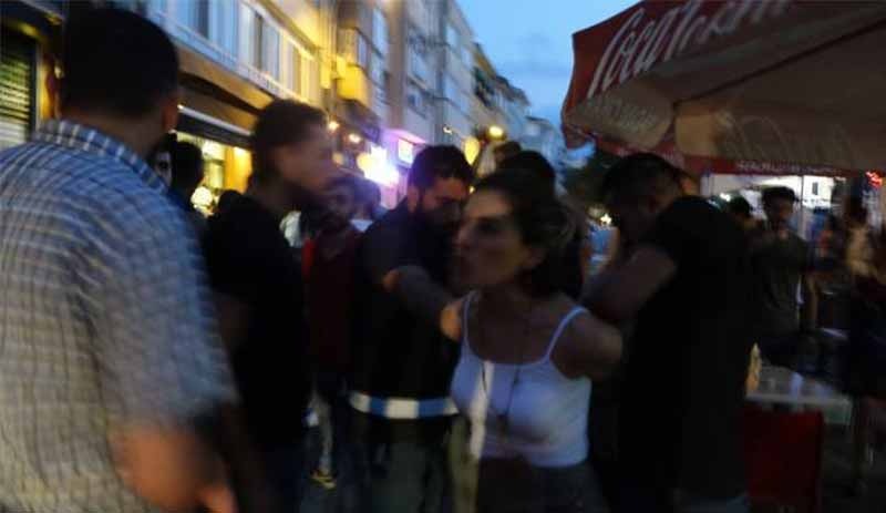 Kadıköy’de kayyım protestosuna müdahale