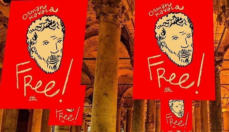 Bienal açılışında Osman Kavala eylemi