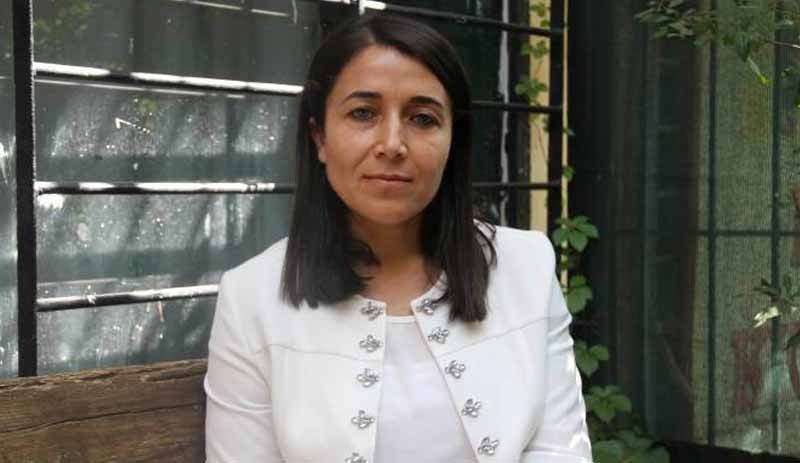 Kulp Belediye Eş Başkanı Fatma Ay da gözaltına alındı
