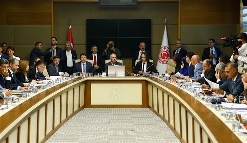 Yargı Reformu'nun ilk paketi komisyonda kabul edildi
