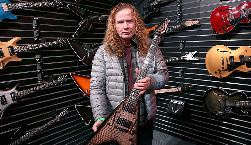 Megadeth'in 'front man'i Dave Mustaine kanseri yendi