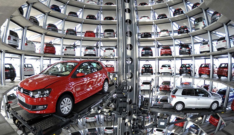 VW: Türkiye olmazsa kendi fabrikamızda üretiriz