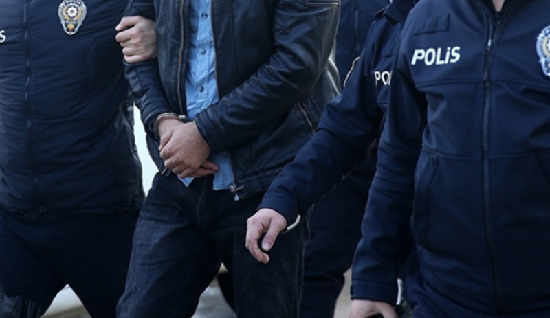 İzmir'de operasyon: 7 gözaltı