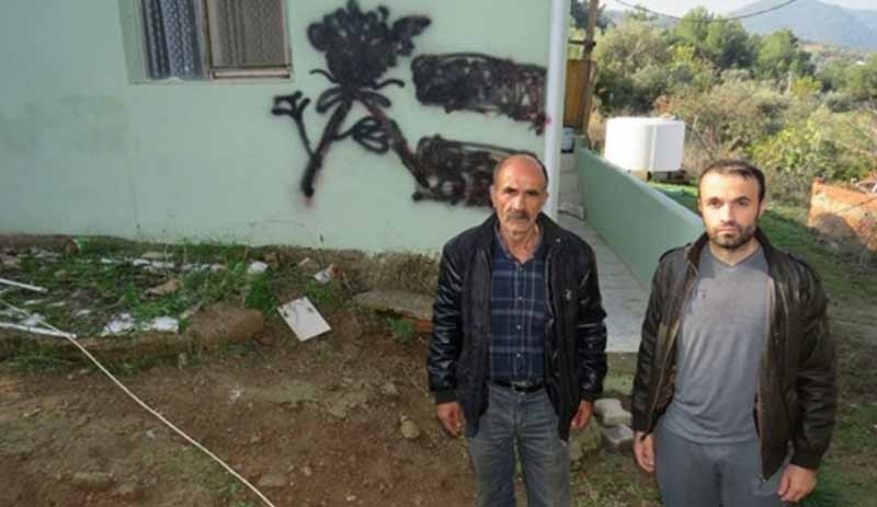 Duvarlarına 'Defol Alevi' yazılan aile: Endişeliyiz