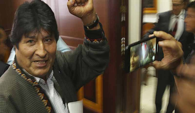 Bolivya eski Devlet Başkanı Morales Arjantin'e sığındı