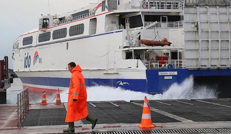 Kuvvetli yağış ve rüzgar geliyor, birçok deniz otobüsü seferi iptal edildi