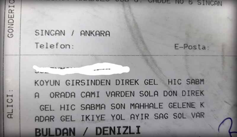 'Orada cami var, sola dön’  adresli kargo alıcısını buldu