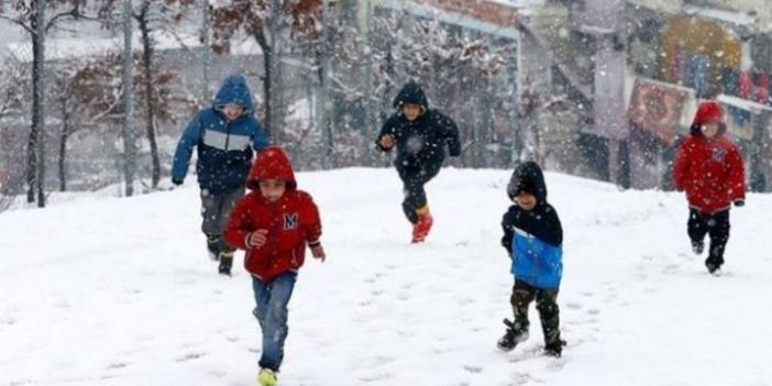 Çok sayıda ilde eğitime kar engeli: Bir gün ara verildi