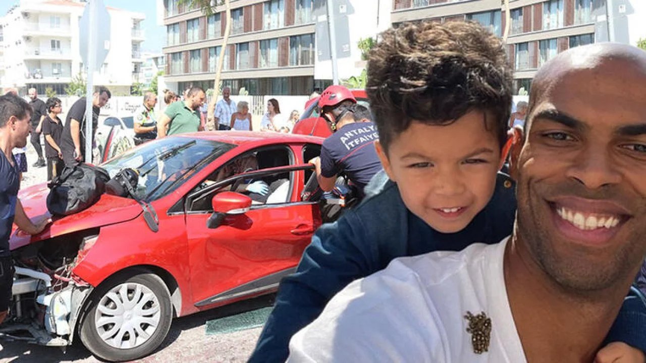 Trafik kazasında ağır yaralanmıştı: Antalyasporlu Naldo'nun yoğun bakımdaki oğlu öldü