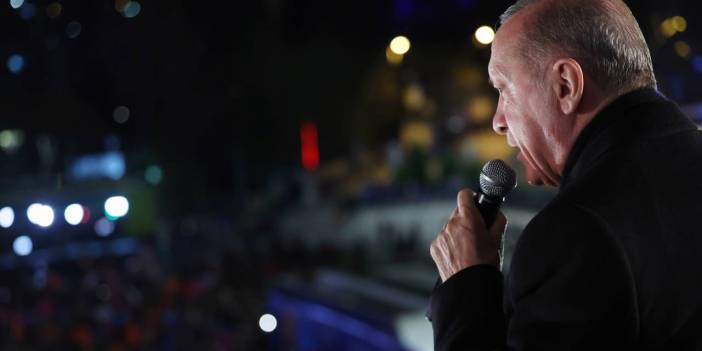 On binlerce kişiye Erdoğan'a hakaret suçlaması