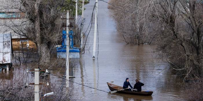 Rusya'da sel: Orenburg kentinde yarım milyon kişiye derhal tahliye çağrısı