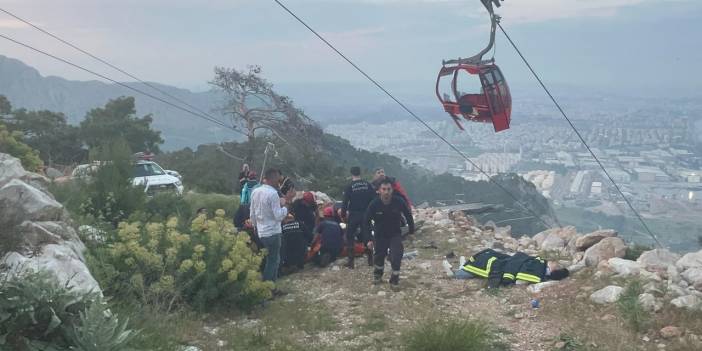 Antalya'da teleferik kabini düştü: Bir ölü ve yedi yaralı