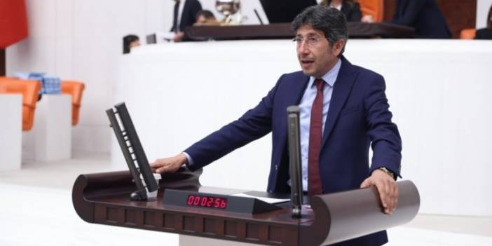 Dem Partili Bozan Meclis gündemine taşıdı: Akdeniz ilçe emniyet müdürünün oğlu belediyeden düzenli maaş almış