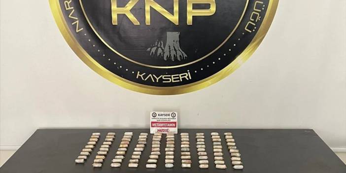 Kayseri'de bir şüphelinin mide ve bağırsağından 729 gram sentetik uyuşturucu çıktı