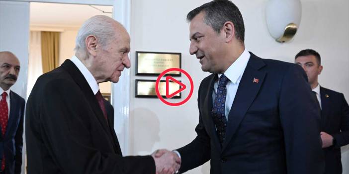 Özgür Özel Meclis'te Devlet Bahçeli'yle görüştü