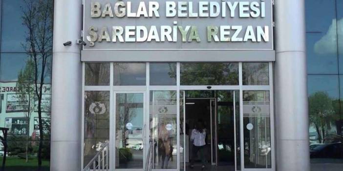 Kayyım ardından enkaz bırakarak gitti: Bağlar Belediyesi personel maaşlarını ödeyemediklerini açıkladı