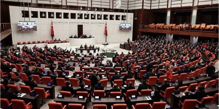 DEM Parti'den kanun teklifi: Kayyımların borcu kendilerinden tahsil edilsin