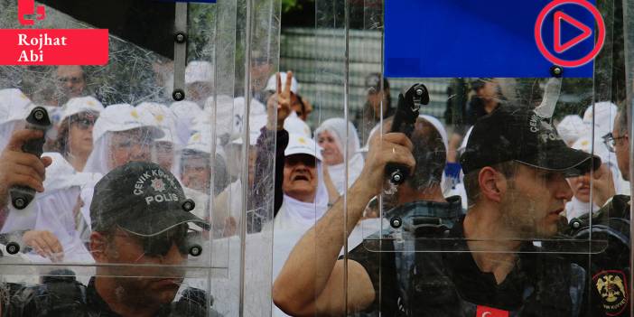 Diyarbakır'da 'Özgürlüğe ses ver' eylemi yine polis ablukasına alındı