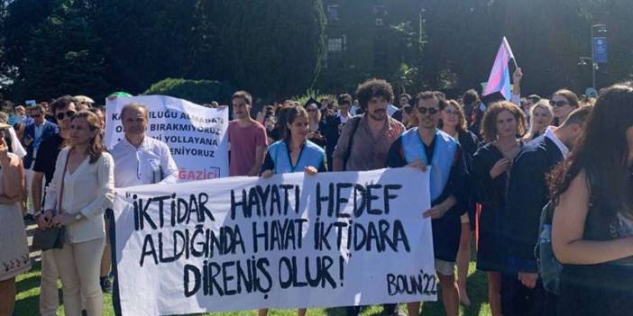 CHP'den toplu mezuniyet iptaline karşı soru önergesi: Boğaziçi Üniversitesi’nde bir gelenek yok edilmek isteniyor
