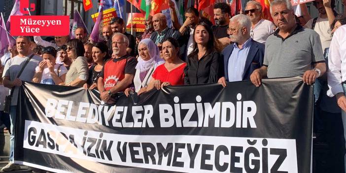 İstanbul'da 'Hakkari kayyımı' eylemi: İktidar siyasi darbe gerçekleştirdi