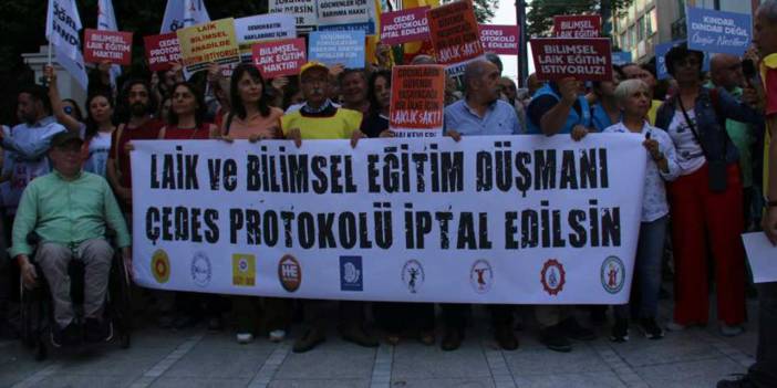 ÇEDES uygulaması: Ankara'dan sonra Bursa'da da öğrenciler camiye çağrıldı
