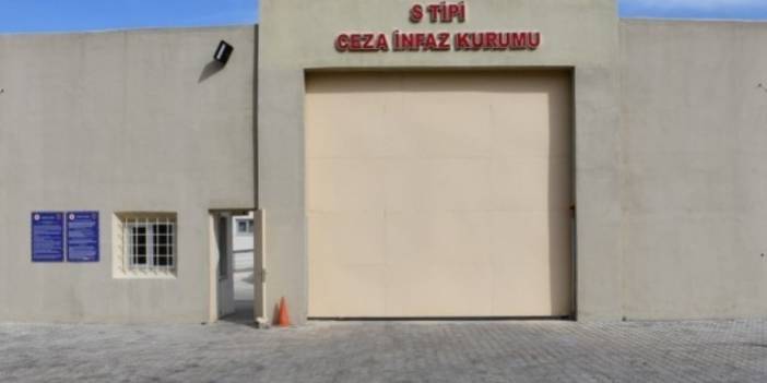 Antalya S Tipi'nde mahpuslara 11 günlük hücre cezası verildi